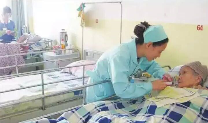 株洲佳满职业技术培训学校《养老护理员》免费开班啦
