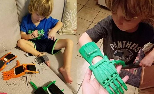 逆天萌娃，4岁就开始用3D打印帮肢障儿童打造假肢