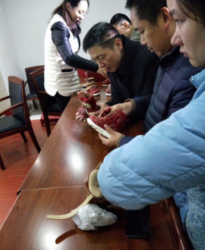 多功能矫正鞋产品介绍会 多功能矫正鞋产品介绍会